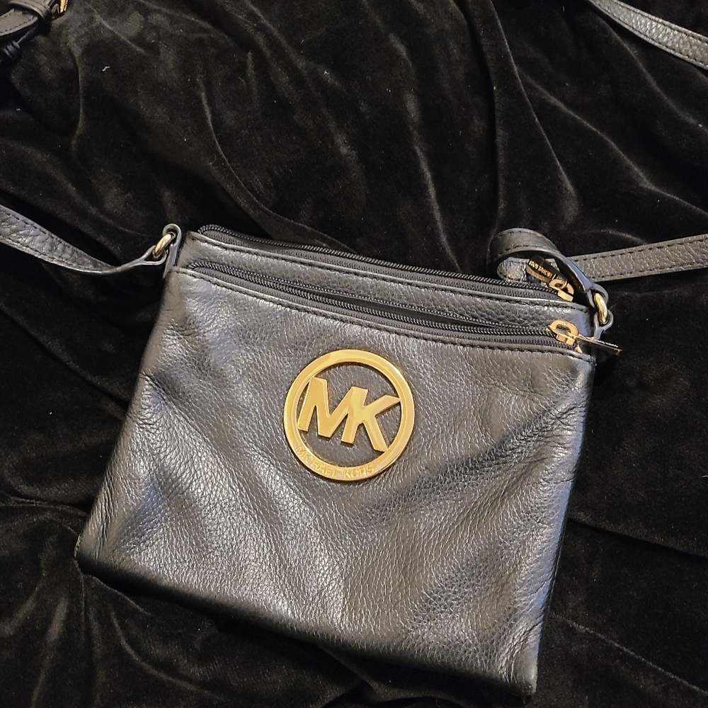 Cute crossbody MK bag